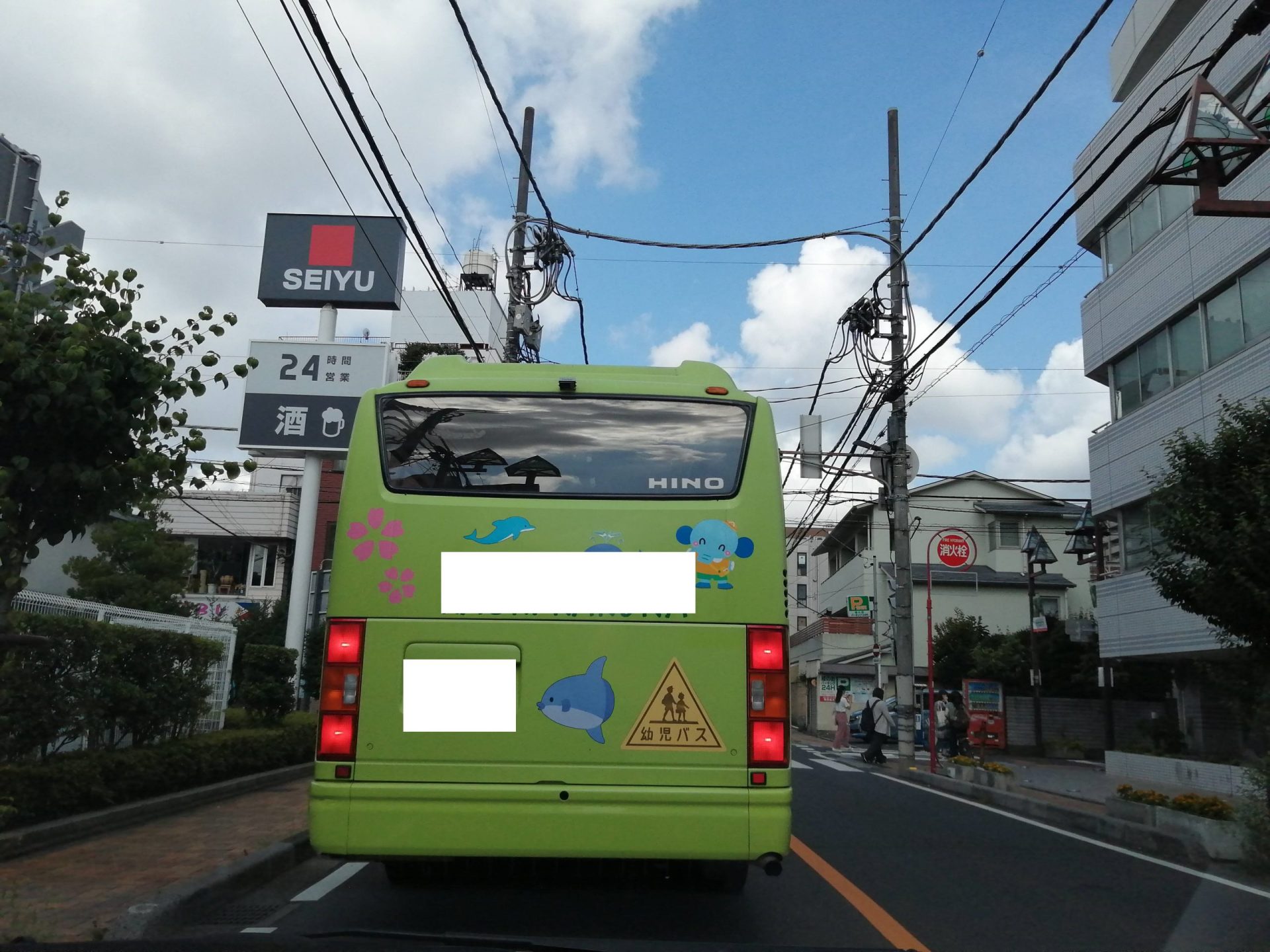 草加市内で駅巡り ペーパードライバー講習編 24 バスに近づきすぎると信号が見えないよ scaled