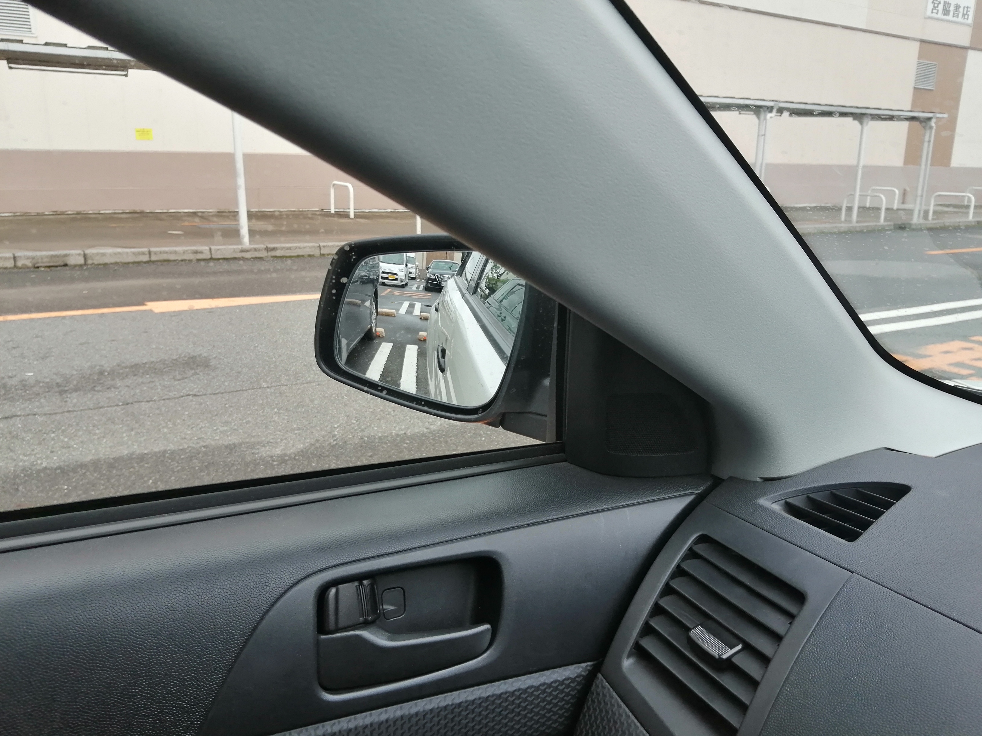 白線との平行を取る中間段階