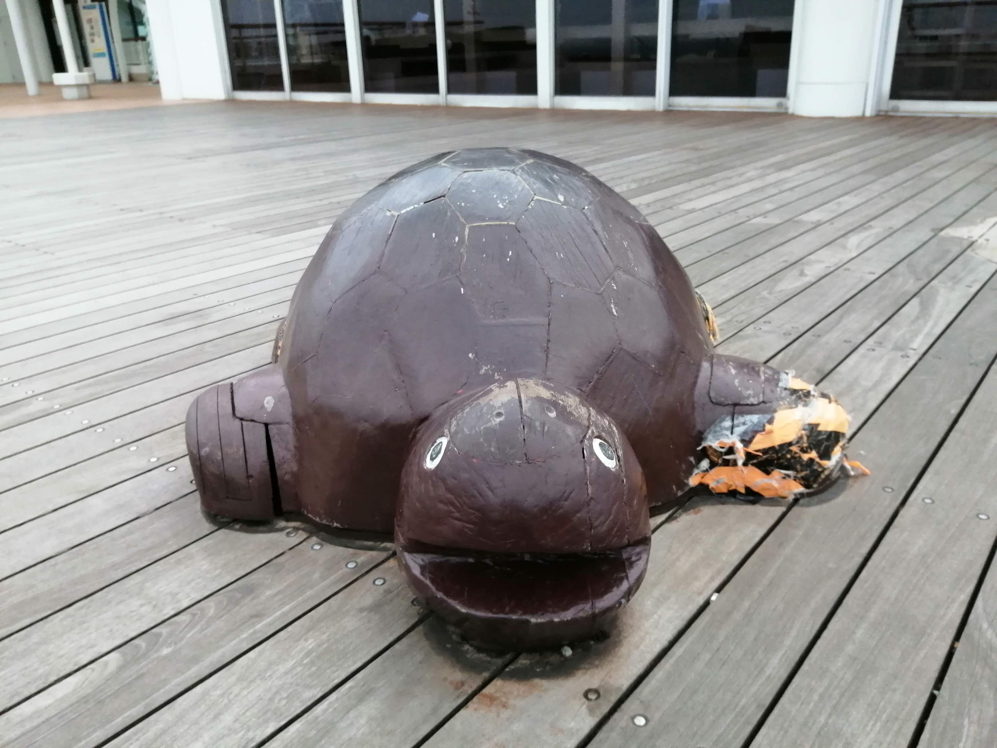 海ほたるの造形物