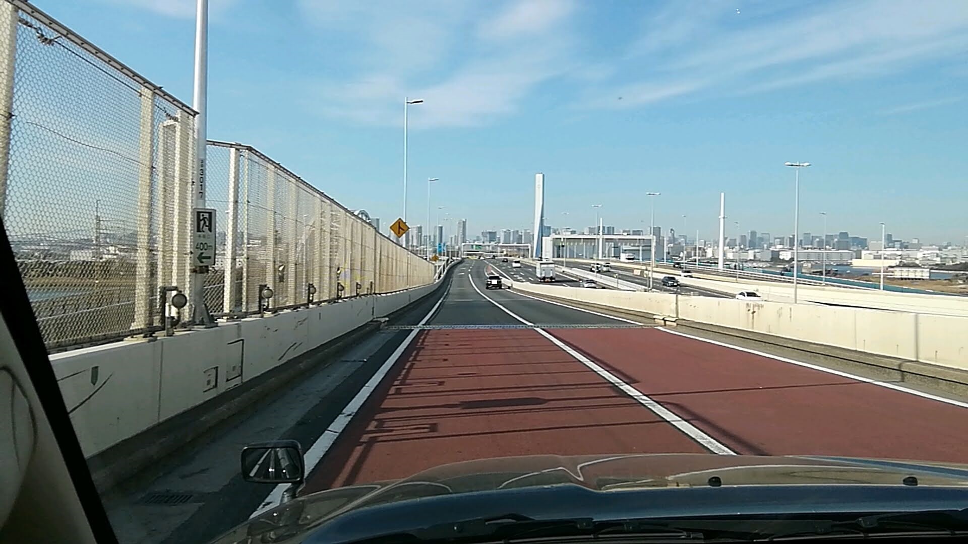 湾岸線への合流地点.jpg