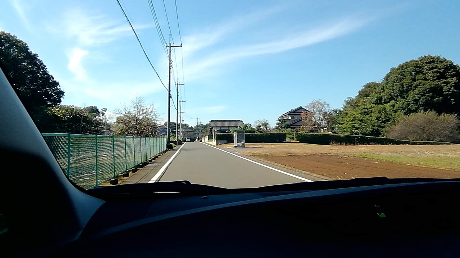 谷和原インター周辺の道路1・のどかです.jpg