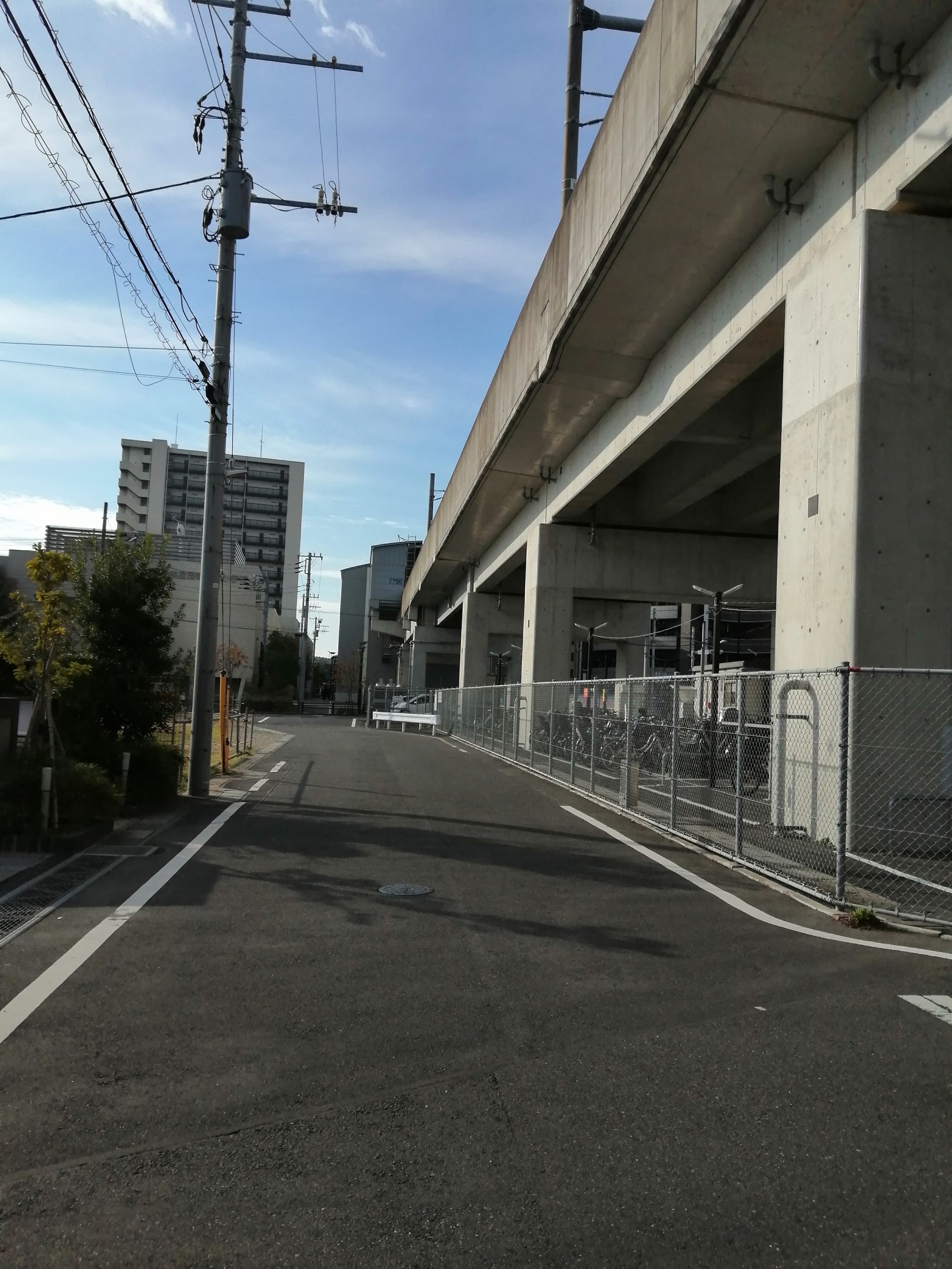 流山セントラルパーク駅周辺道路.jpg