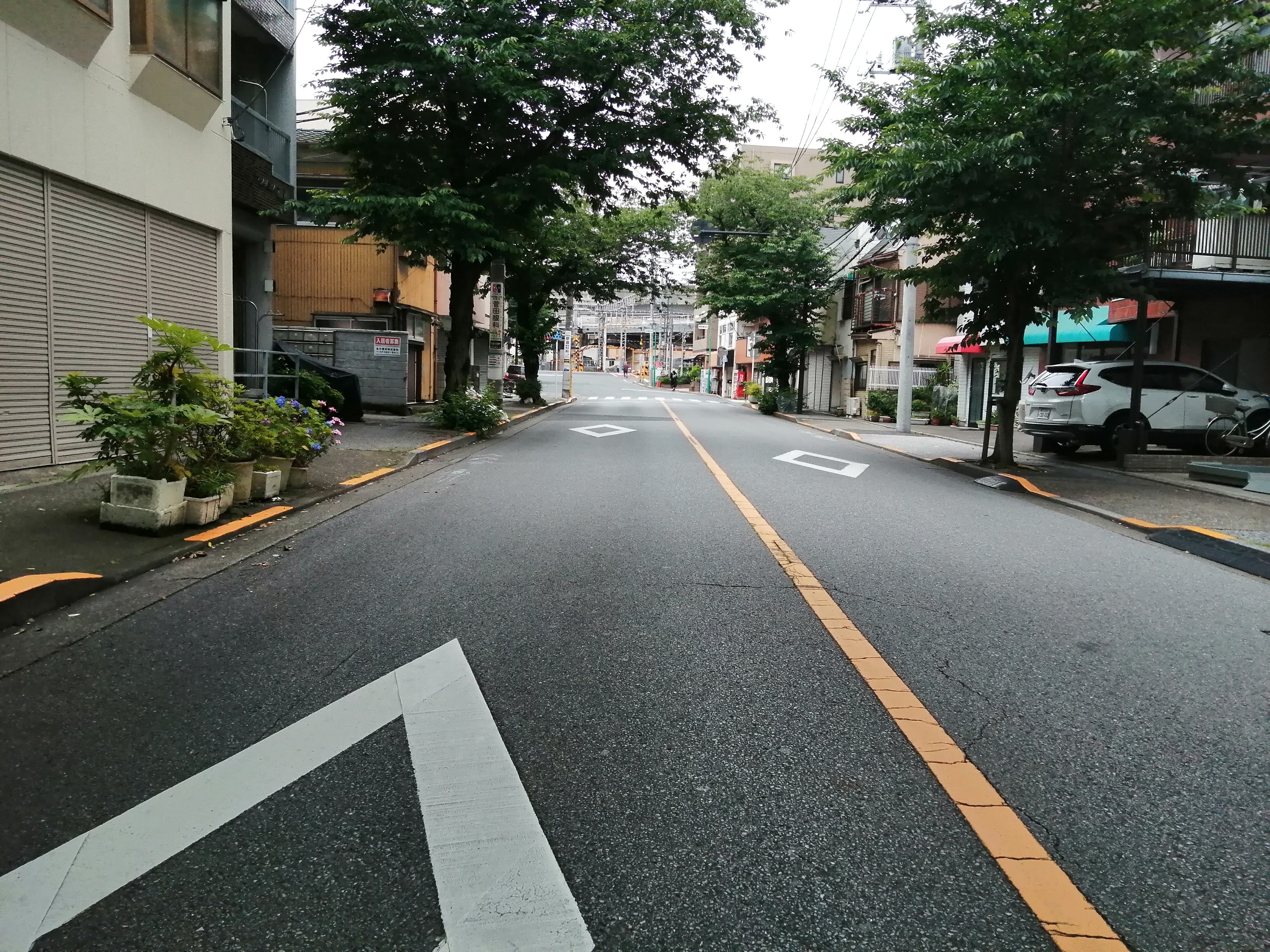 ひし形は前方に横断歩道あり.jpg