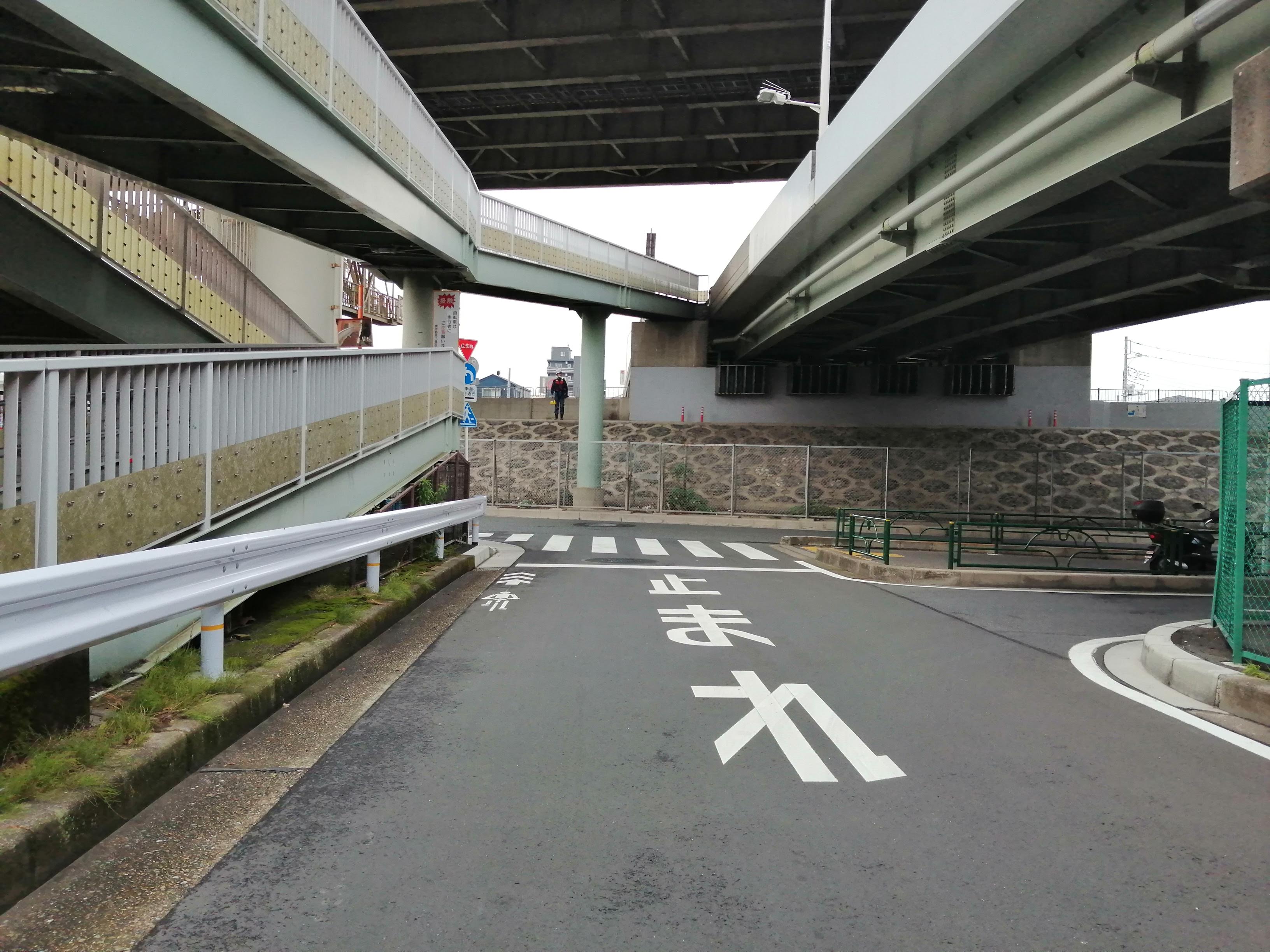 車線案内が複雑