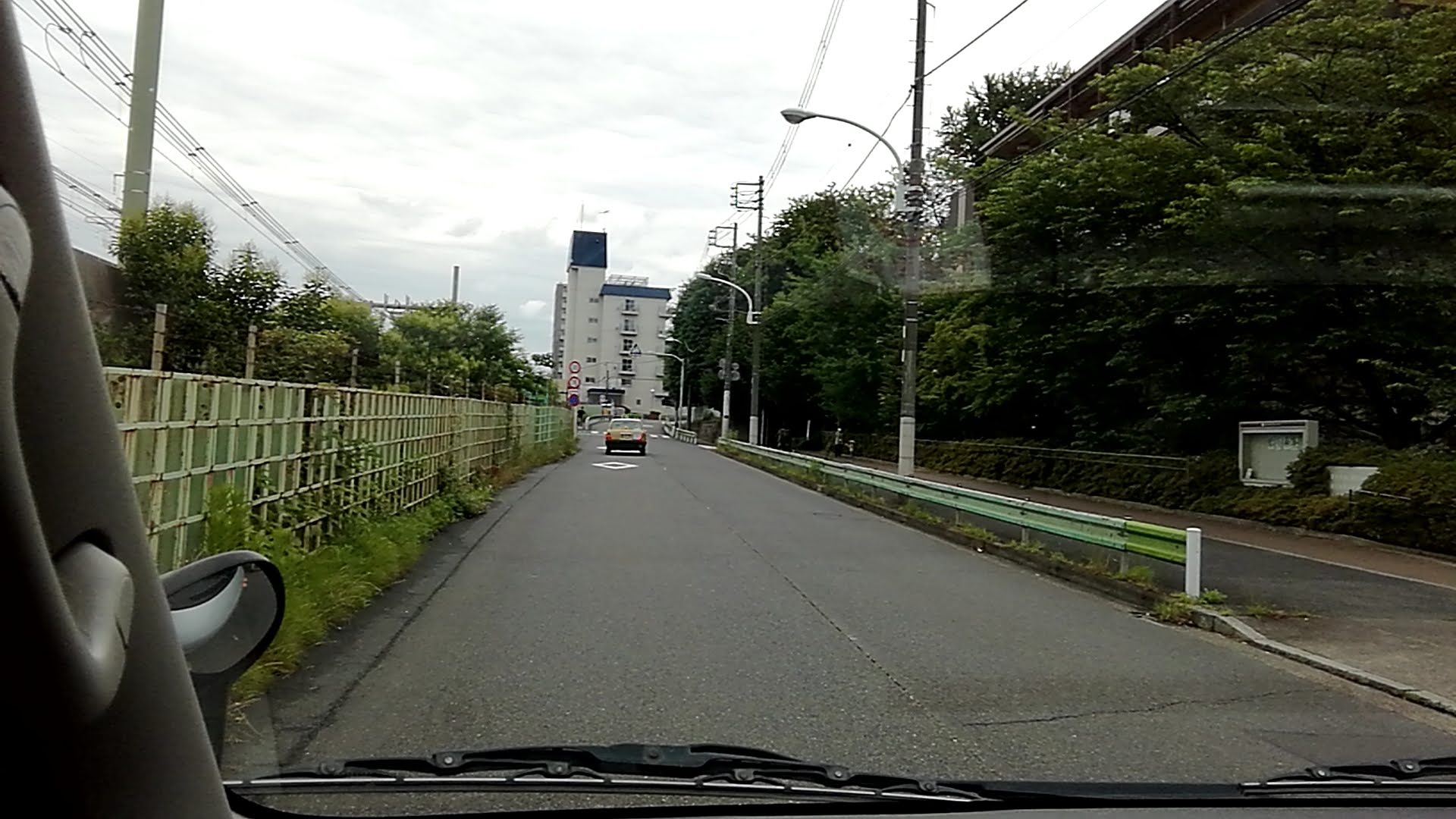 緑のある歩道