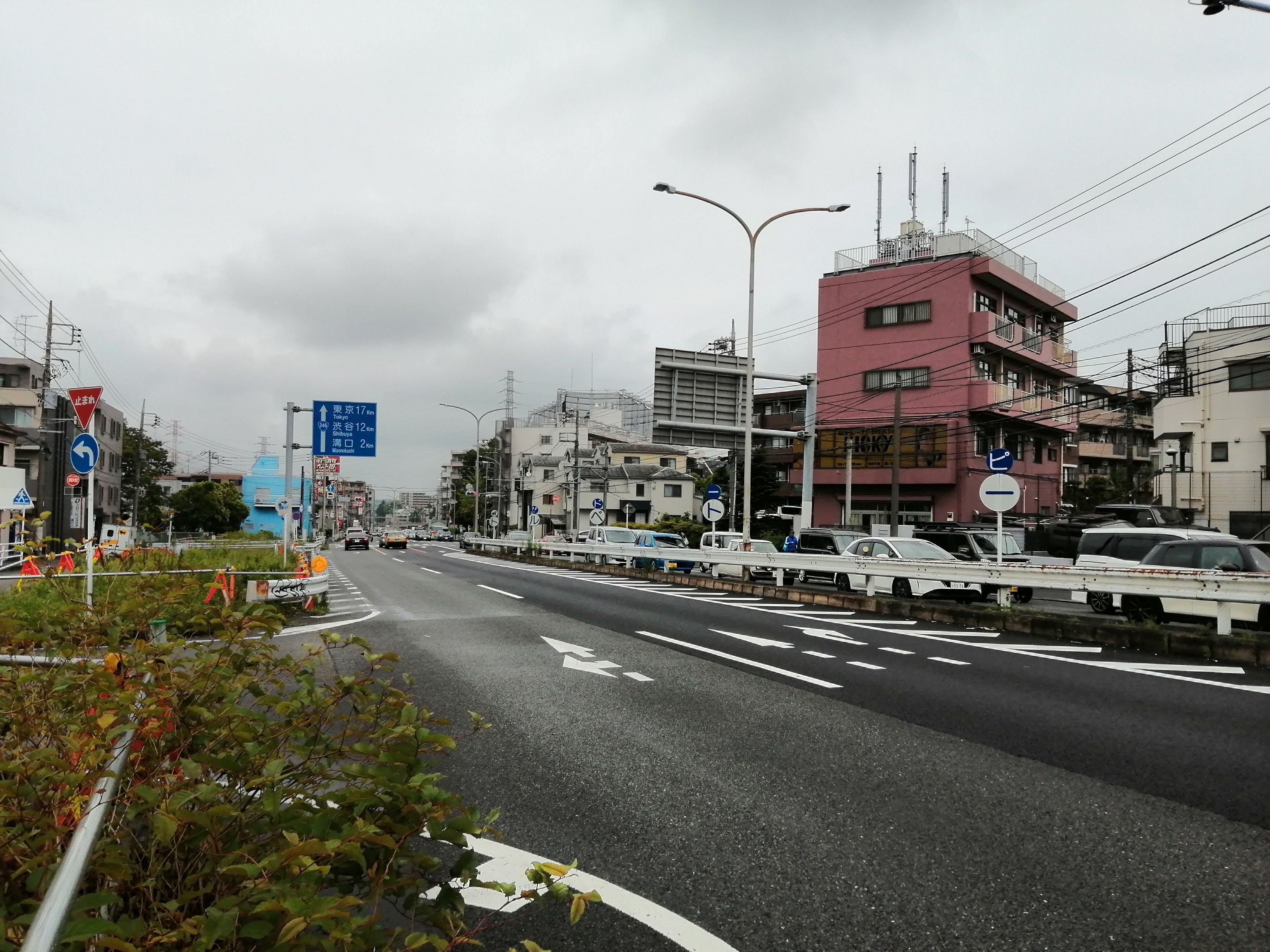歩道と車道の構成