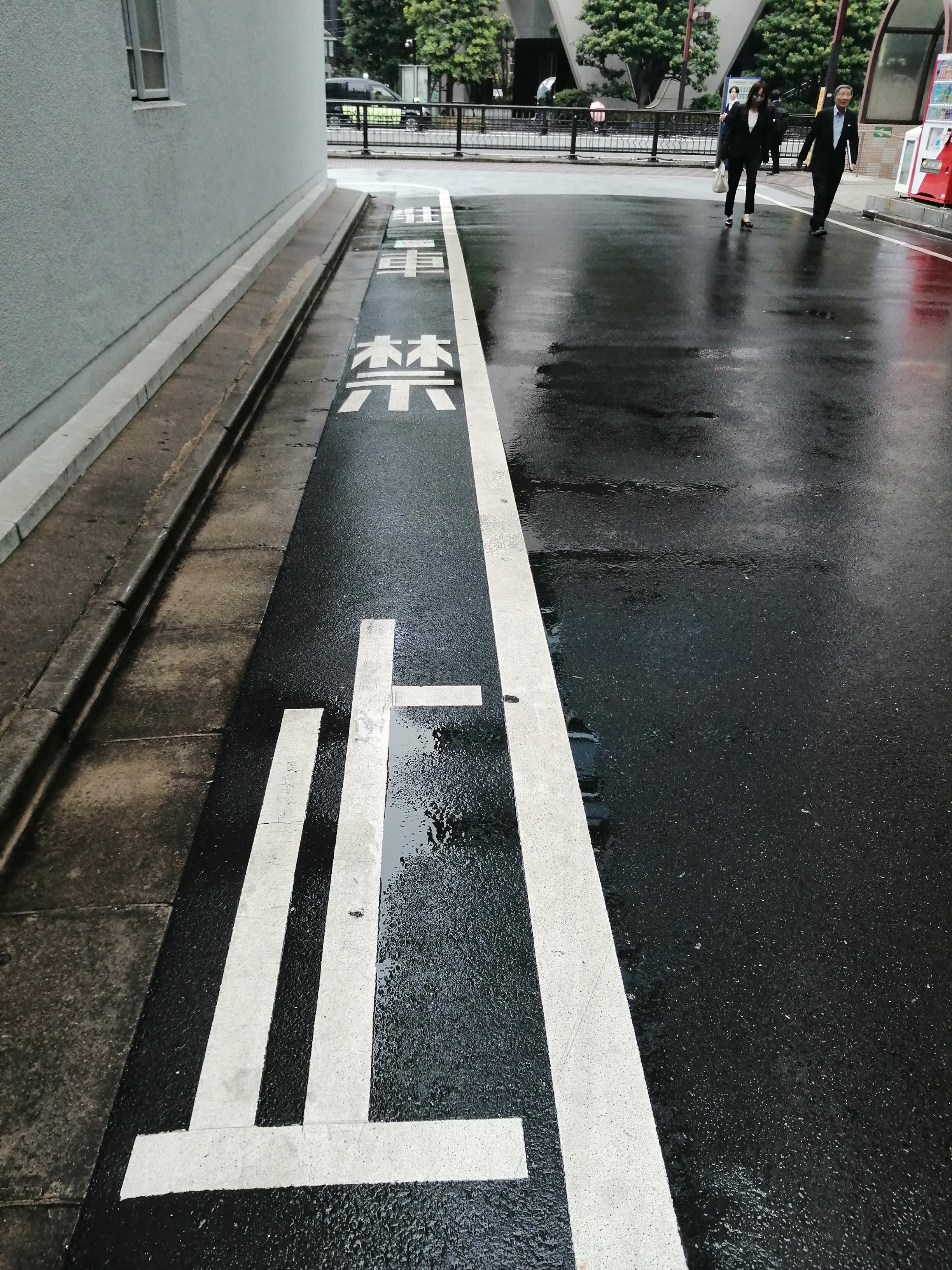 住宅街の道