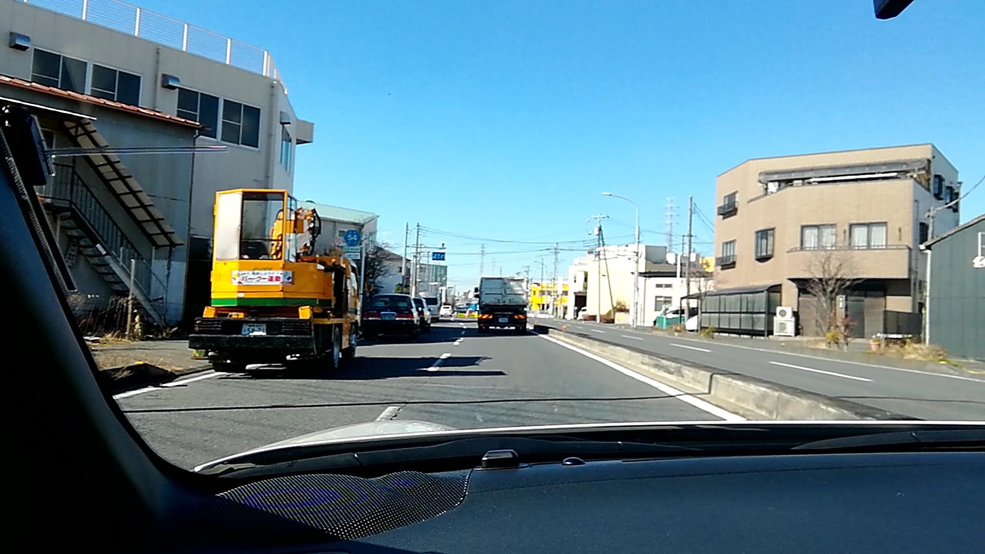 市街地での運転練習風景。