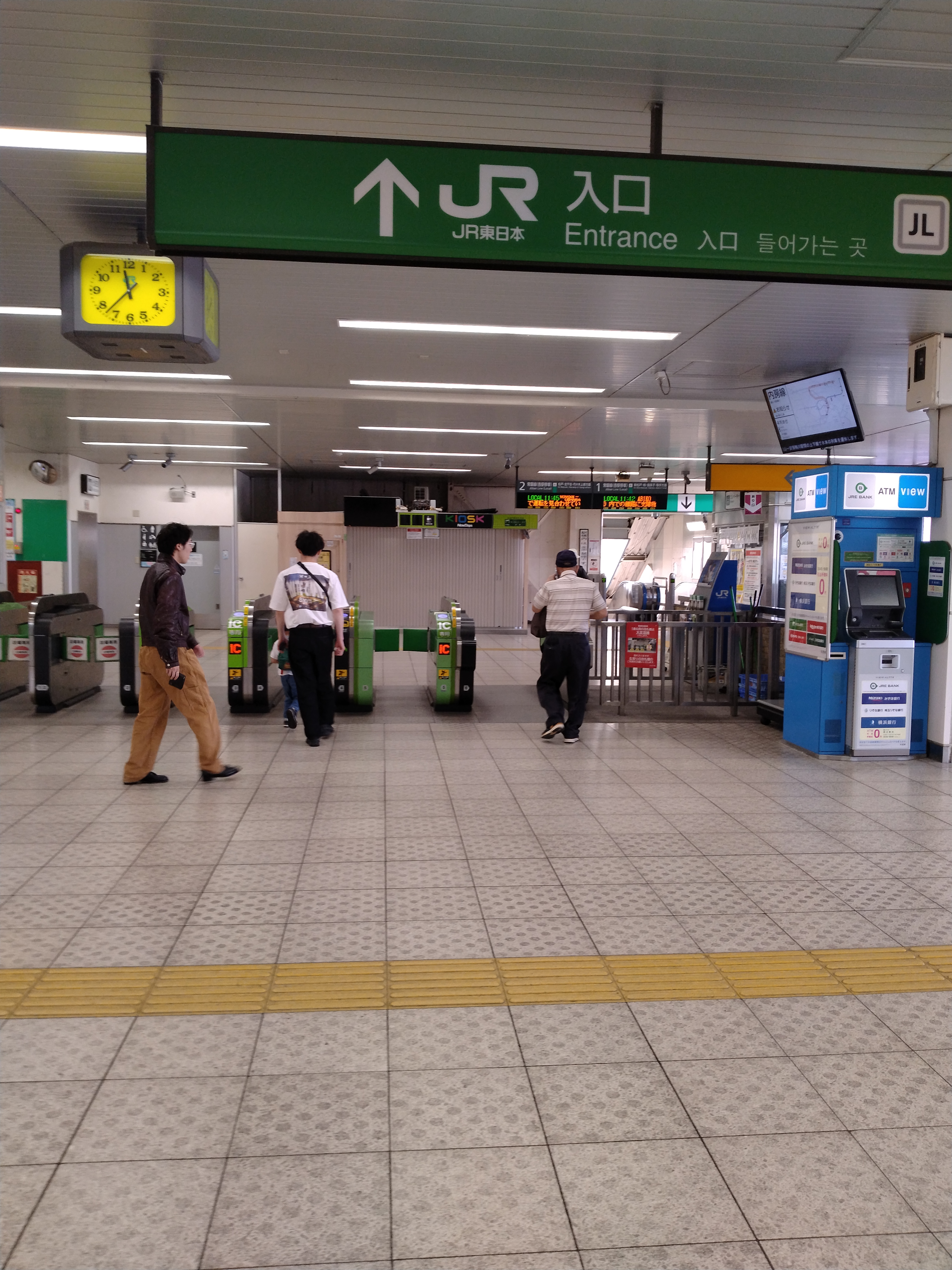 駅構内