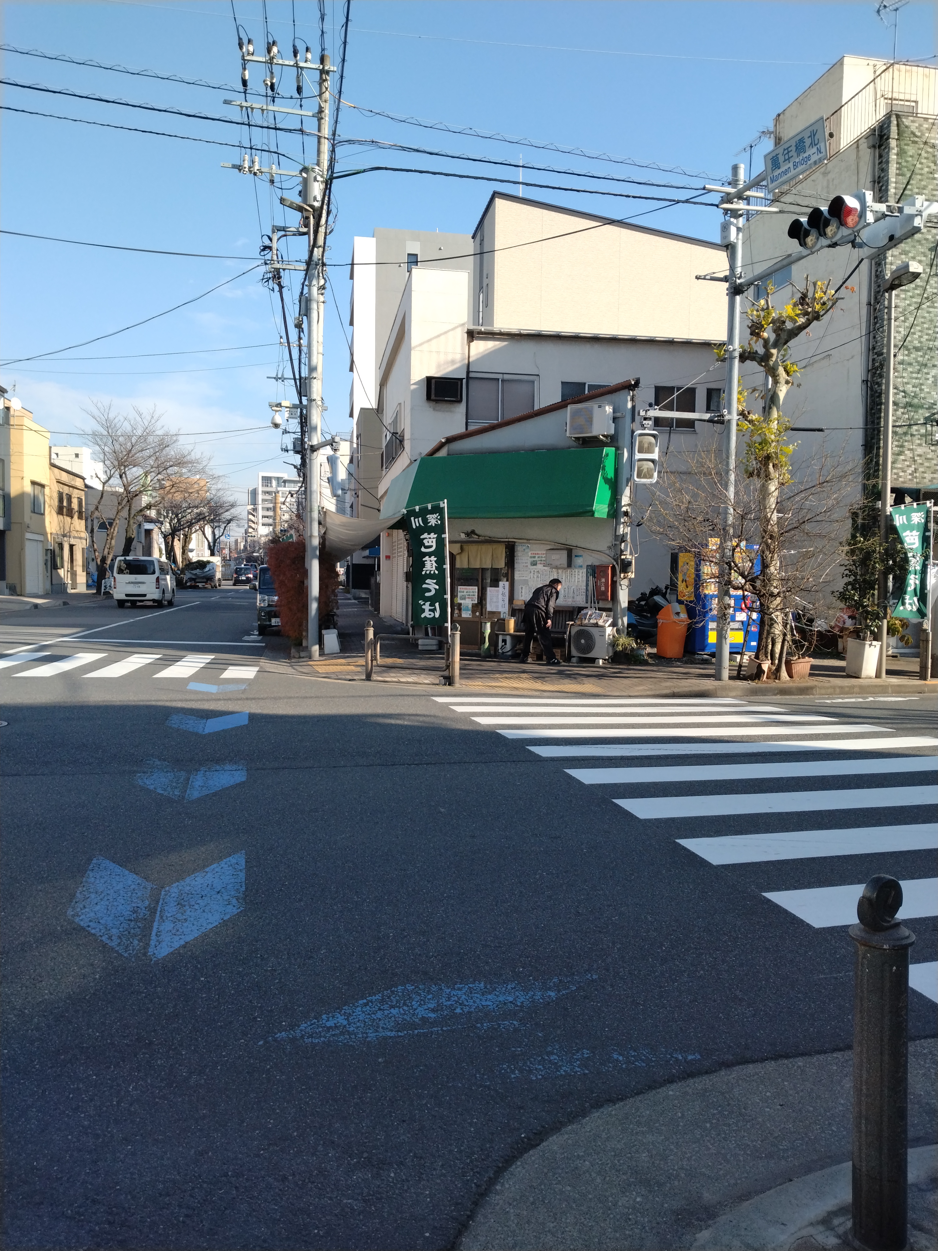 芭蕉記念館近くの石碑