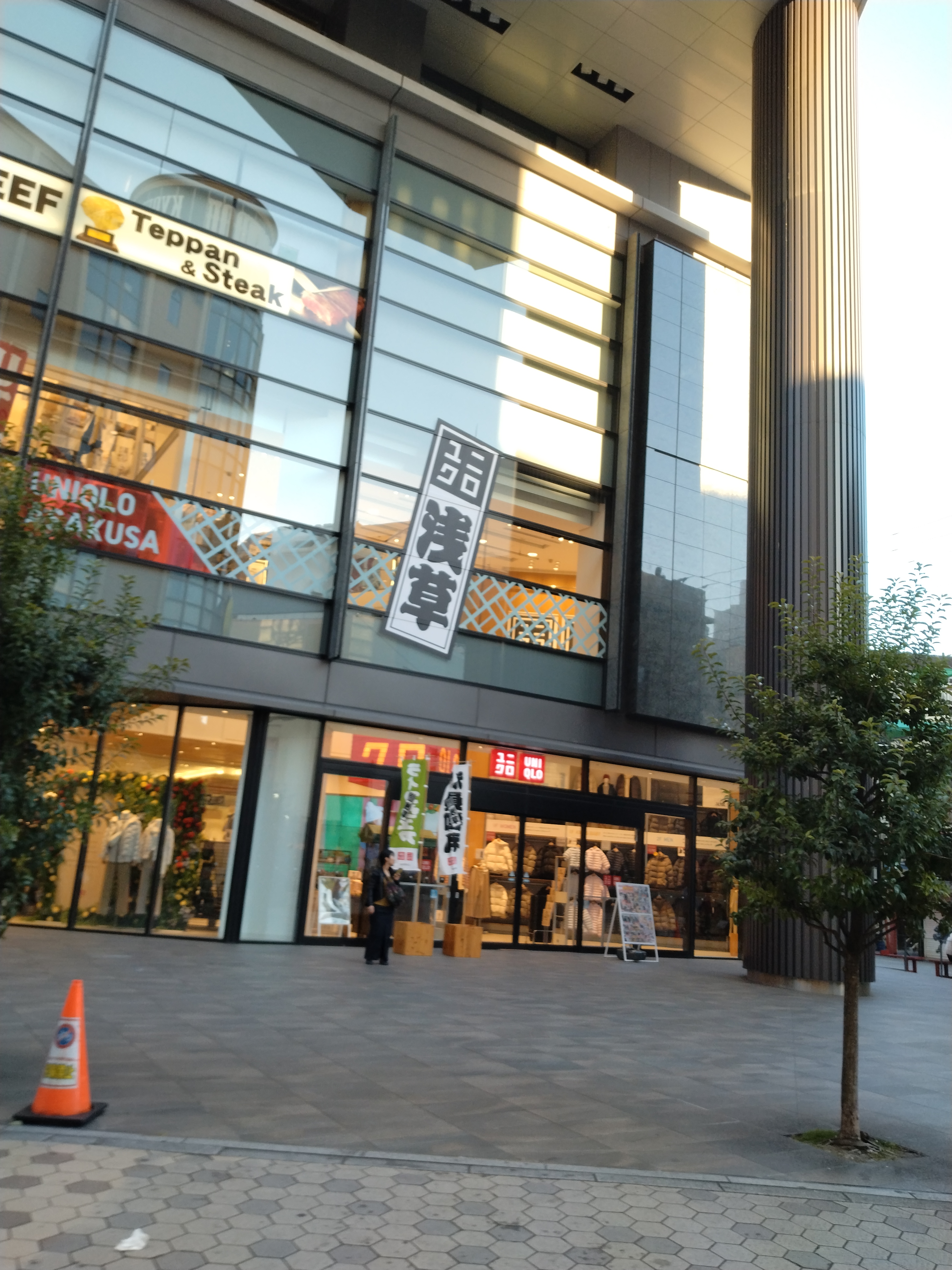 ユニクロ浅草店