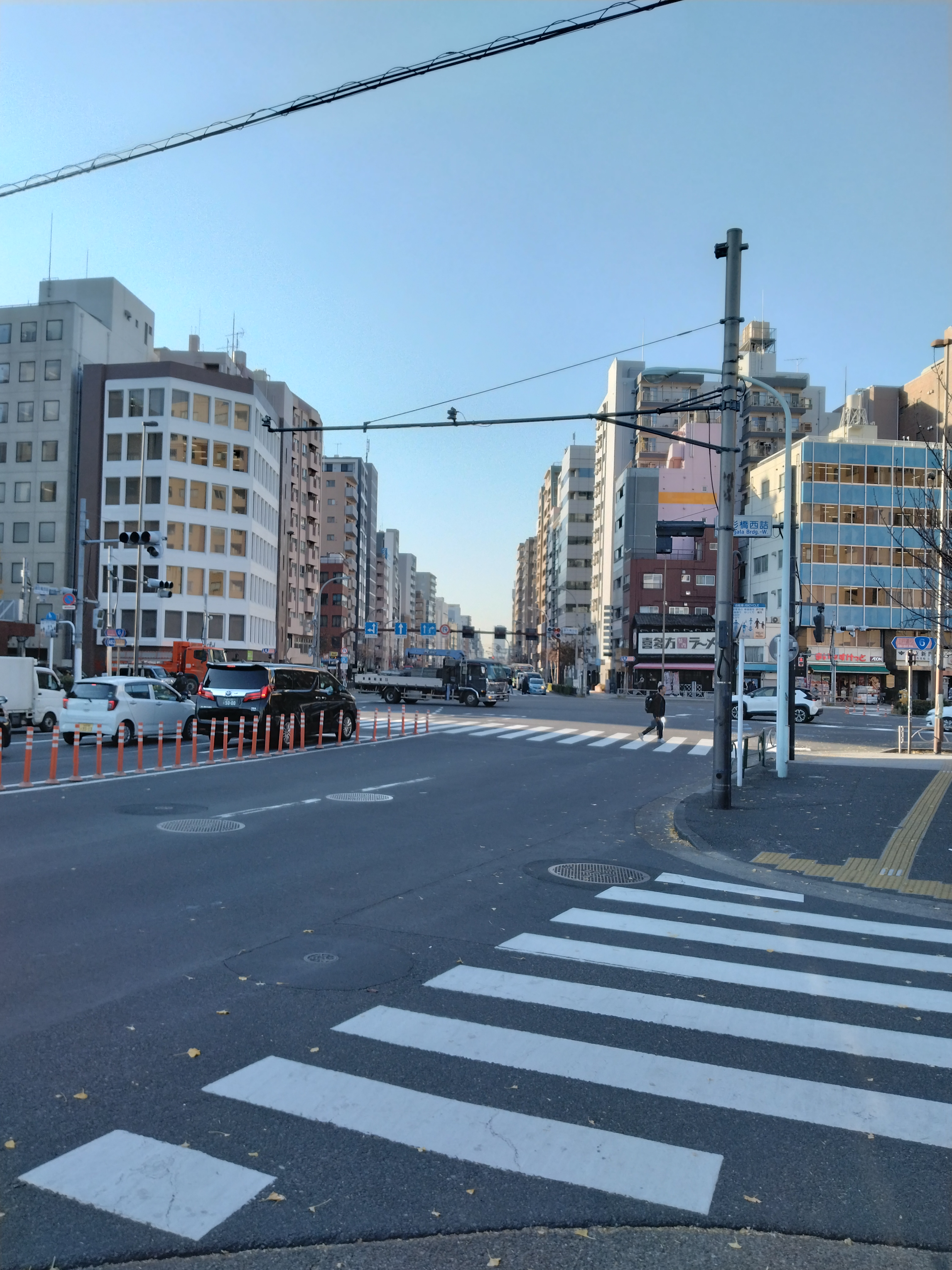 観光地へ続く主要路